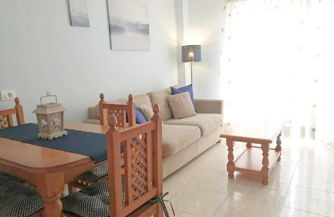 Cozy Apartment + Parking Playa San Juan غيا ذي إسورا